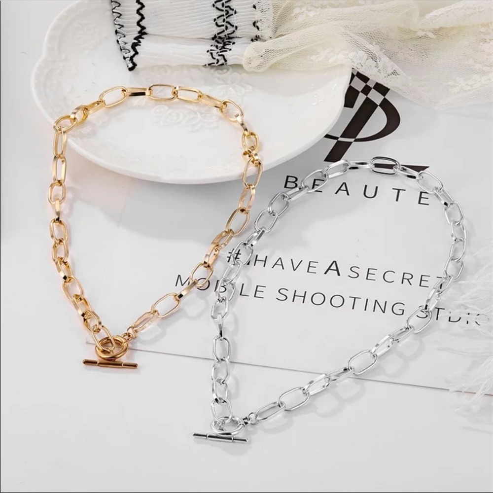 New Women’s Beautiful  Cocktail Party Necklace - Picture 4 of 6